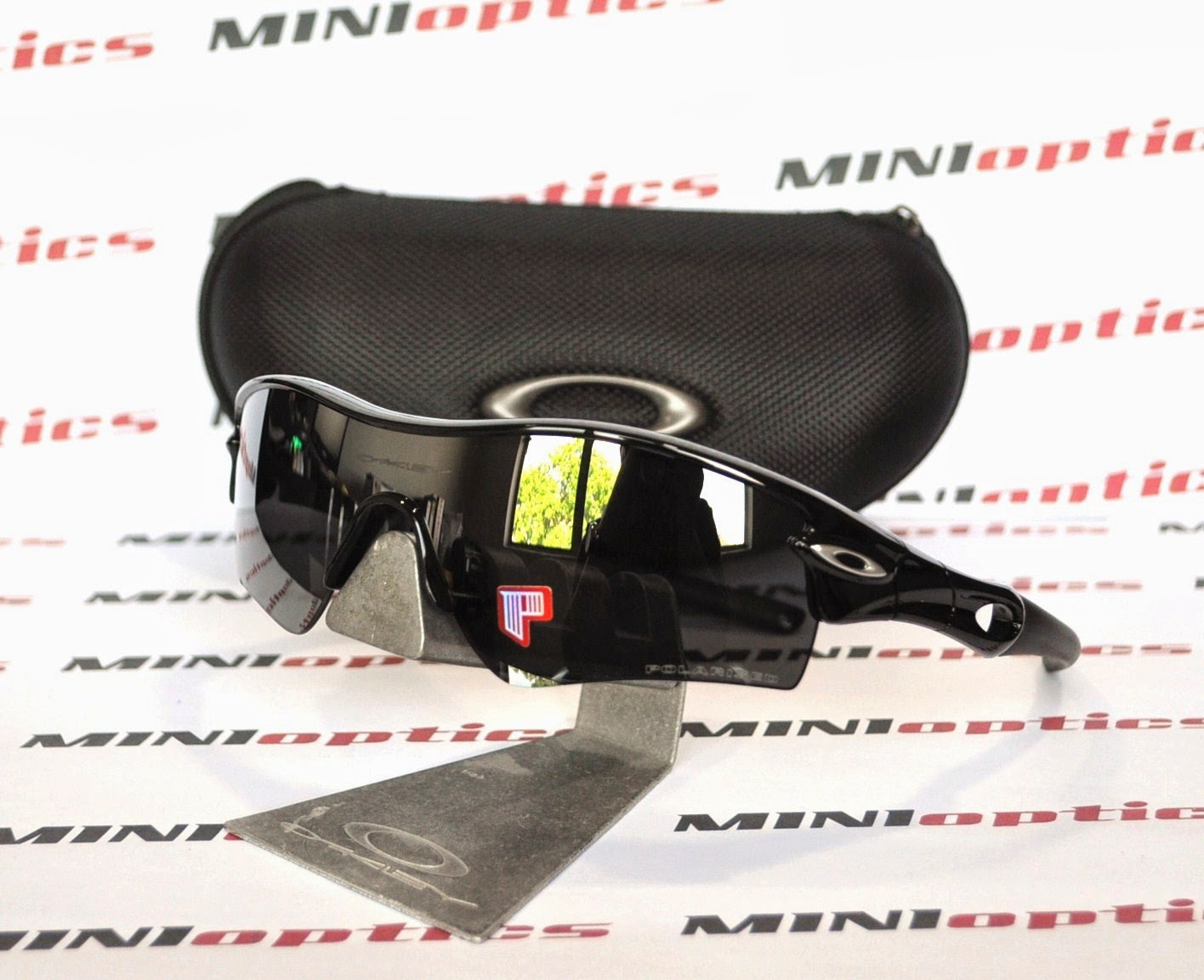 oakley radar pitch jet black black iridium polarized oakley radar pitch jet black black iridium polarized